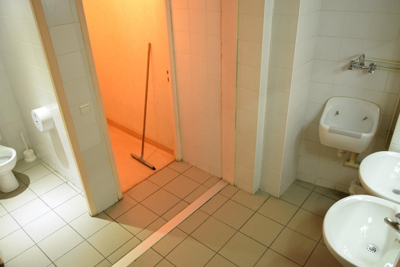 Auberge De Jeunesse Jas De Bouffan 엑상프로방스 객실 사진